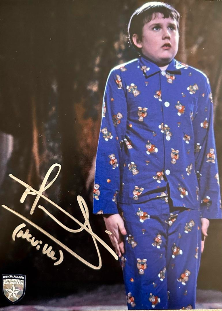 Matthew Lewis Signed 8x10 Photo (Harry Potter) - Official Pix